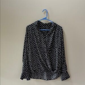 Banana Republic Black and White Wrap Blouse long sleeve